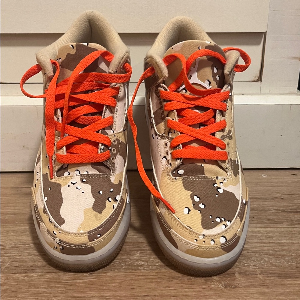 Jordan 3 Retro - Picture 4 of 11